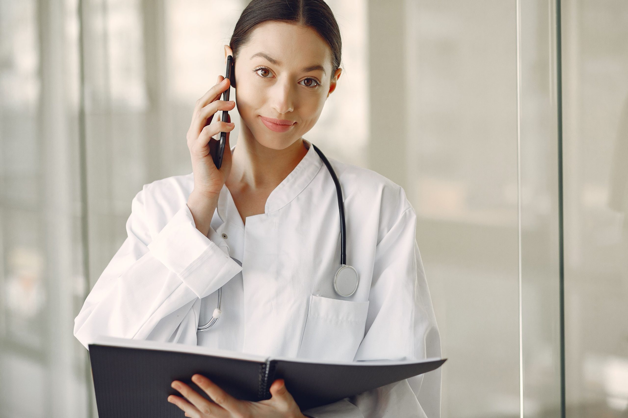Consultation médicale pour discuter d un bilan sanguin